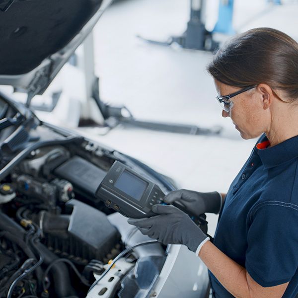 Vehicle diagnostics and differential repairs services in Colorado Springs, CO